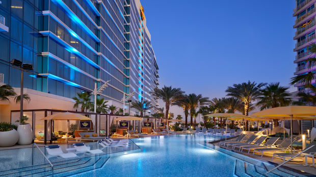 HardRockTampa_9-26-1908